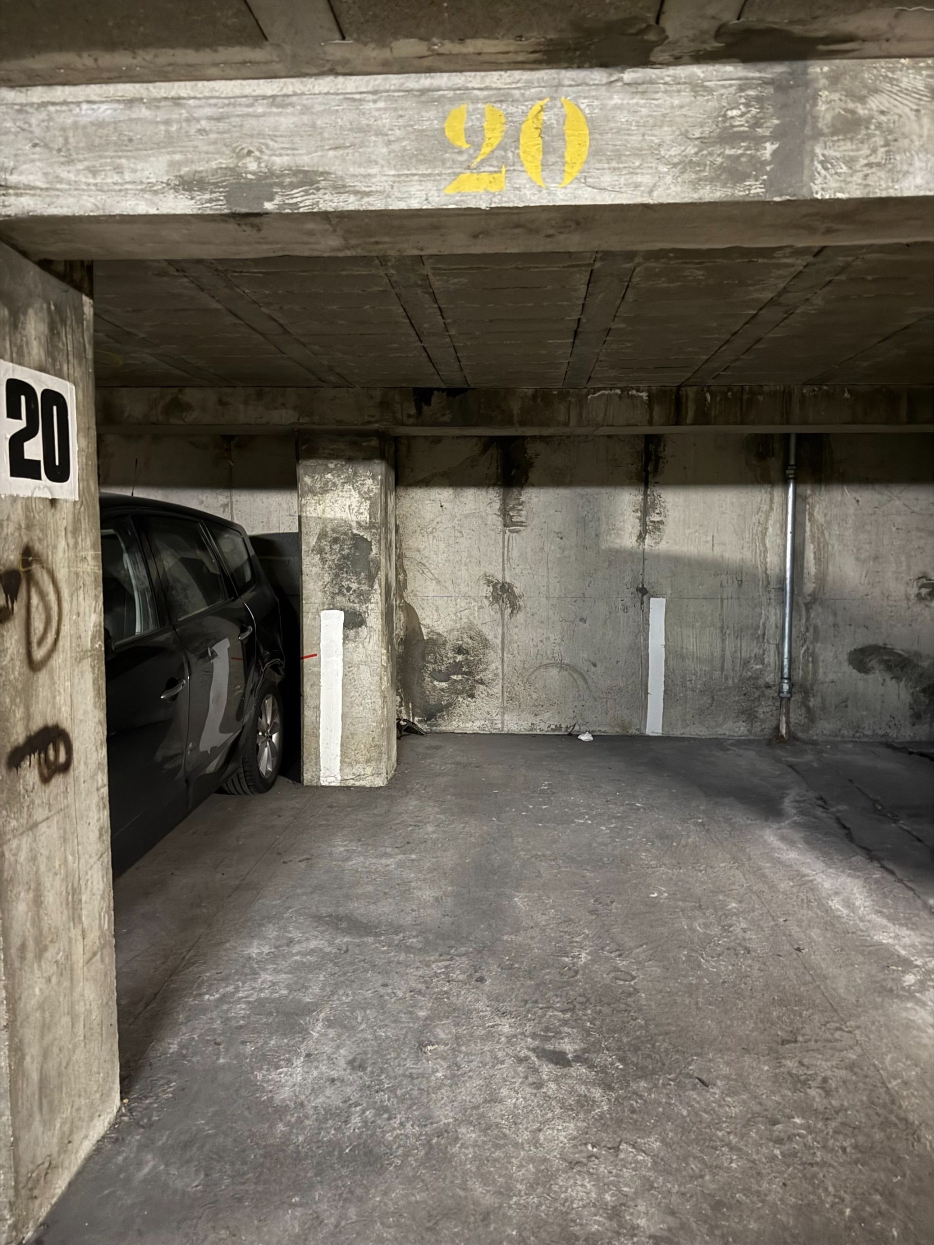 Vente Parking intérieur Paris 19