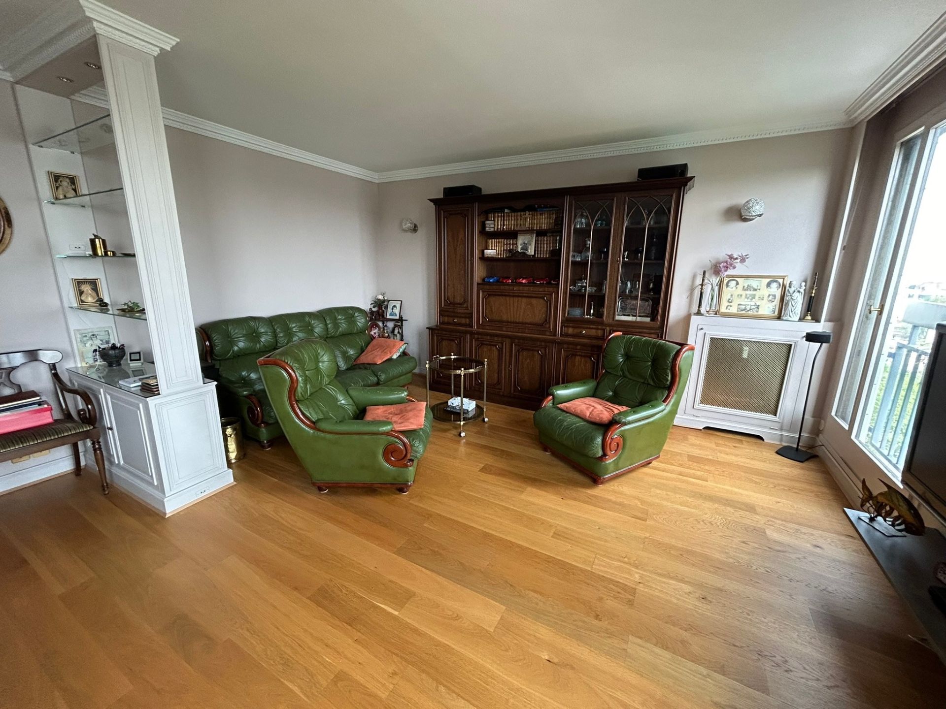 Vente Appartement 4&nbsp;Pièces 77.04&nbsp;m² Paris 19