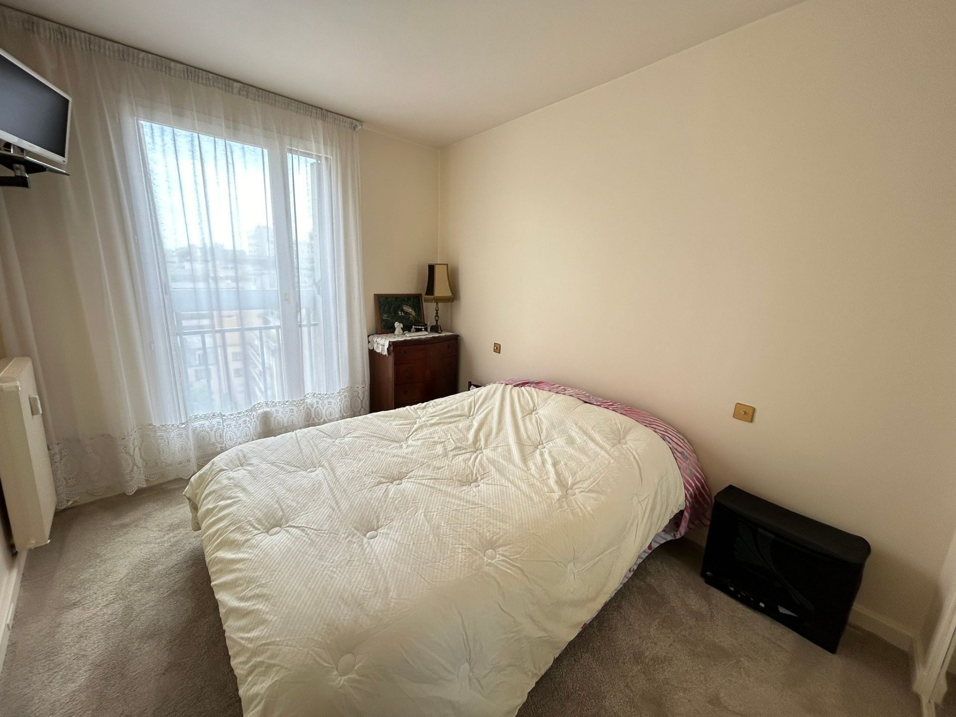 Vente Appartement 4&nbsp;Pièces 77.04&nbsp;m² Paris 19