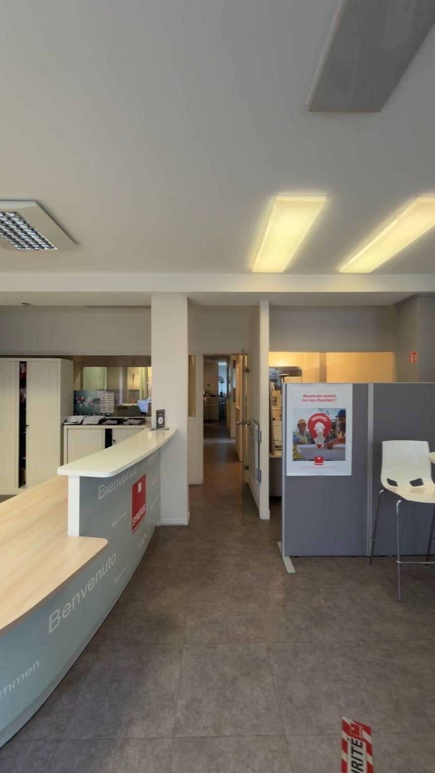 Location Commerce 175&nbsp;m² Paris 11