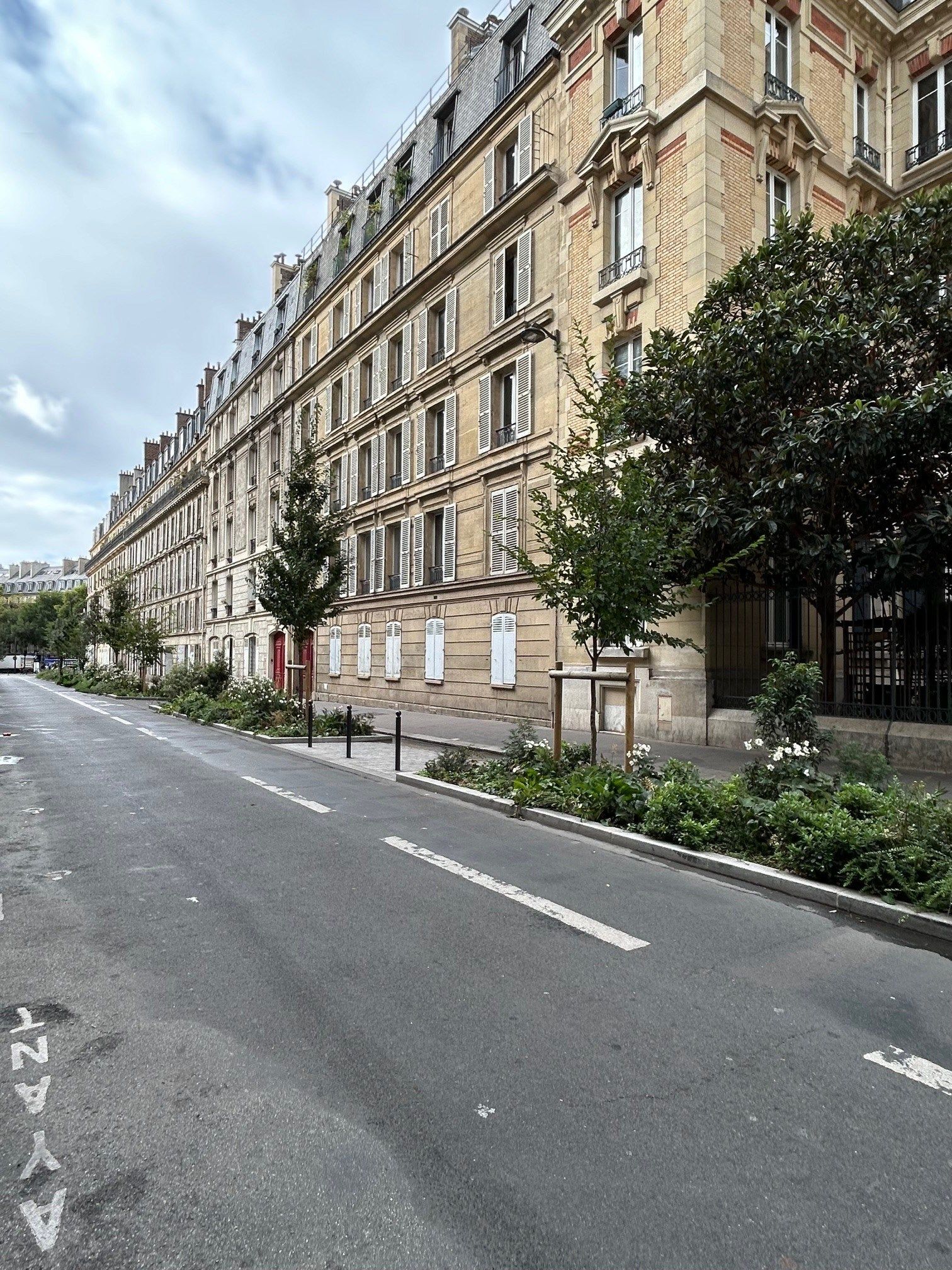 Vente Appartement 4&nbsp;Pièces 76.81&nbsp;m² Paris 10