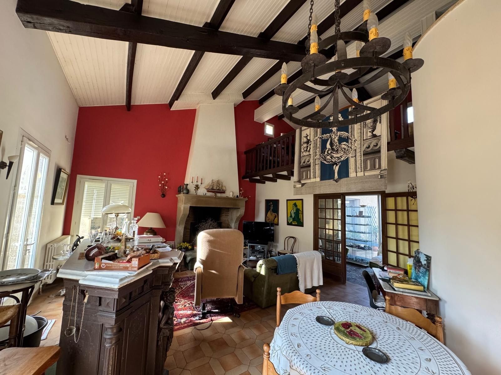 Vente Maison 11&nbsp;Pièces 550&nbsp;m² Saint-Martin-de-Crau