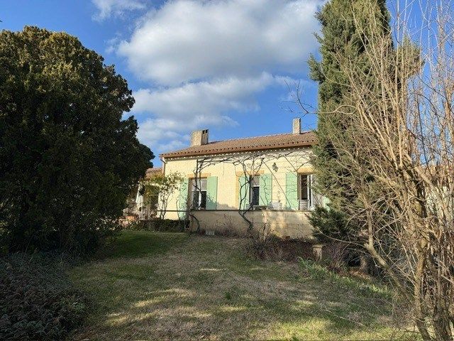 Vente Maison 11&nbsp;Pièces 550&nbsp;m² Saint-Martin-de-Crau