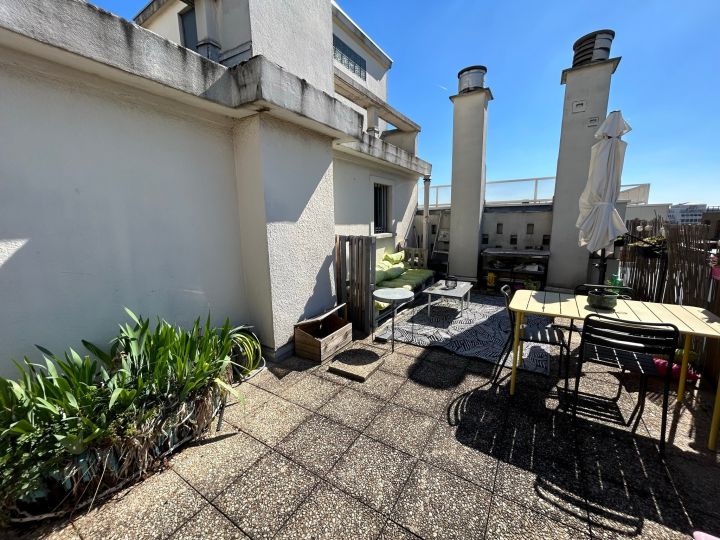 appartement 2 pièces en vente sur MONTREUIL (93100)