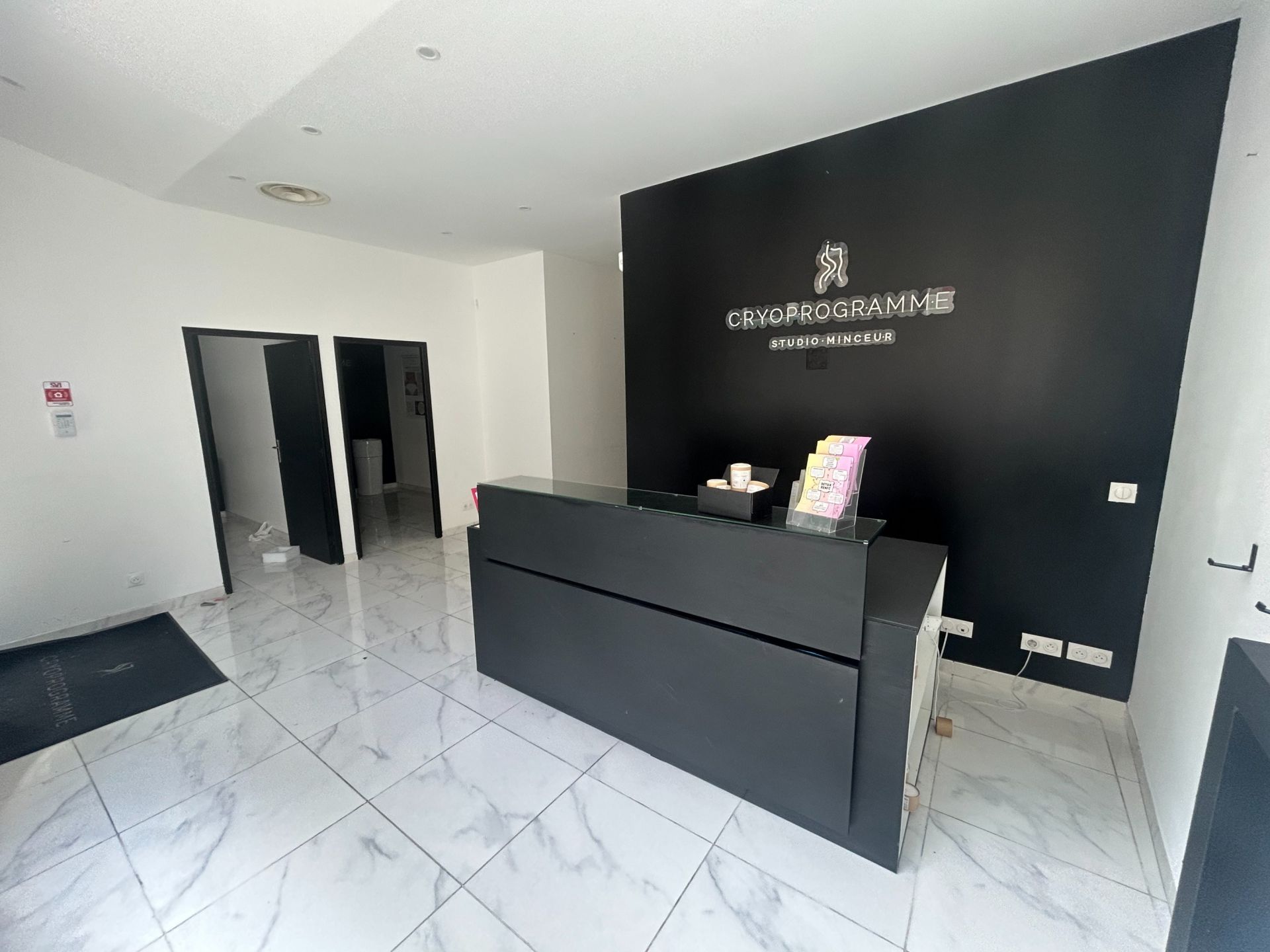 Location Commerce 130&nbsp;m² Paris 8