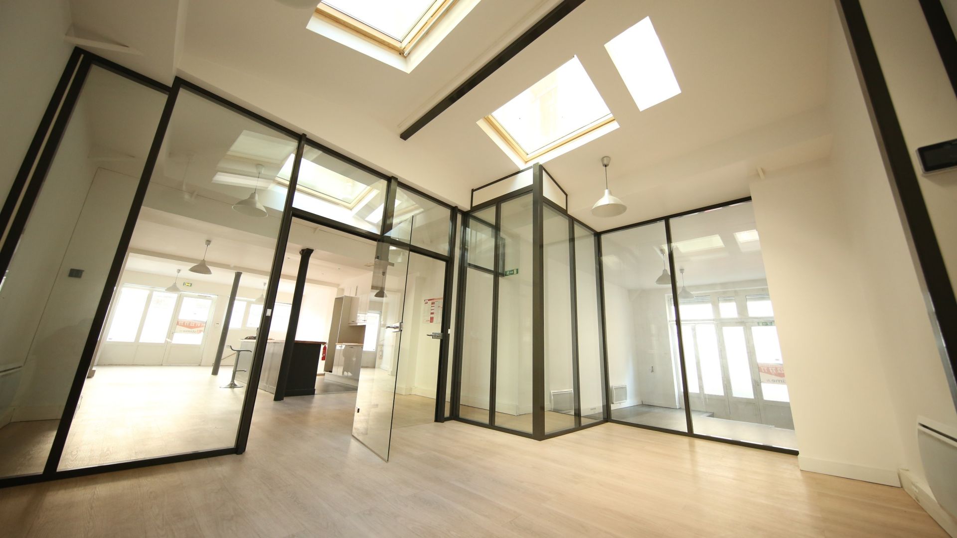 Vente Commerce 105&nbsp;m² Paris 17