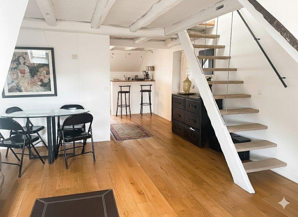 Vente Appartement 2&nbsp;Pièces 64.58&nbsp;m² Paris 11