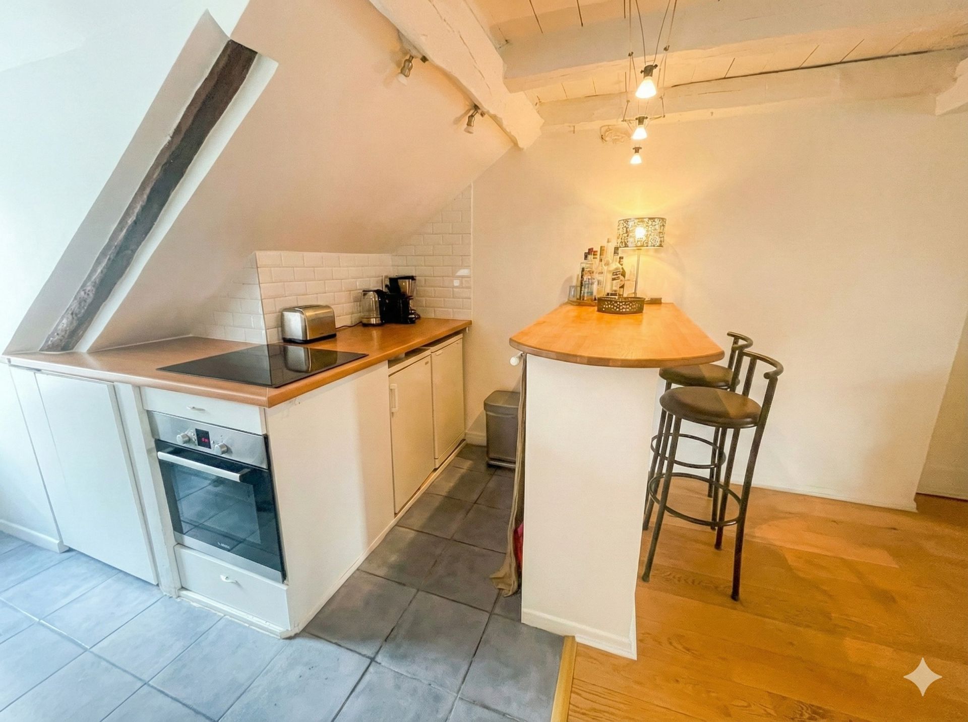 Vente Appartement 2&nbsp;Pièces 64.58&nbsp;m² Paris 11