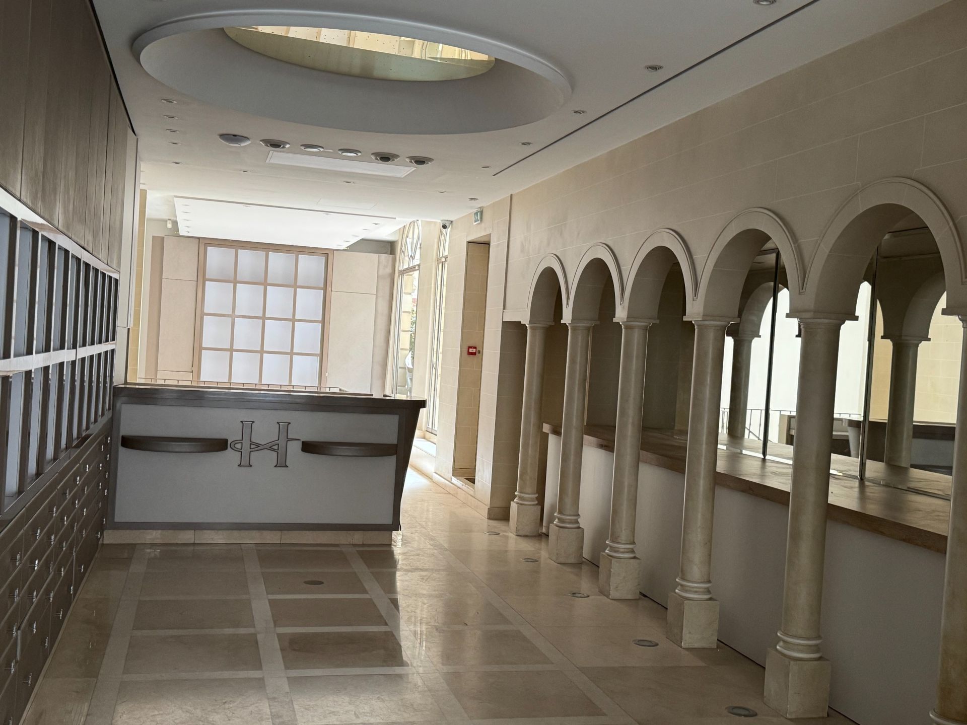 Location Commerce 118&nbsp;m² Paris 8