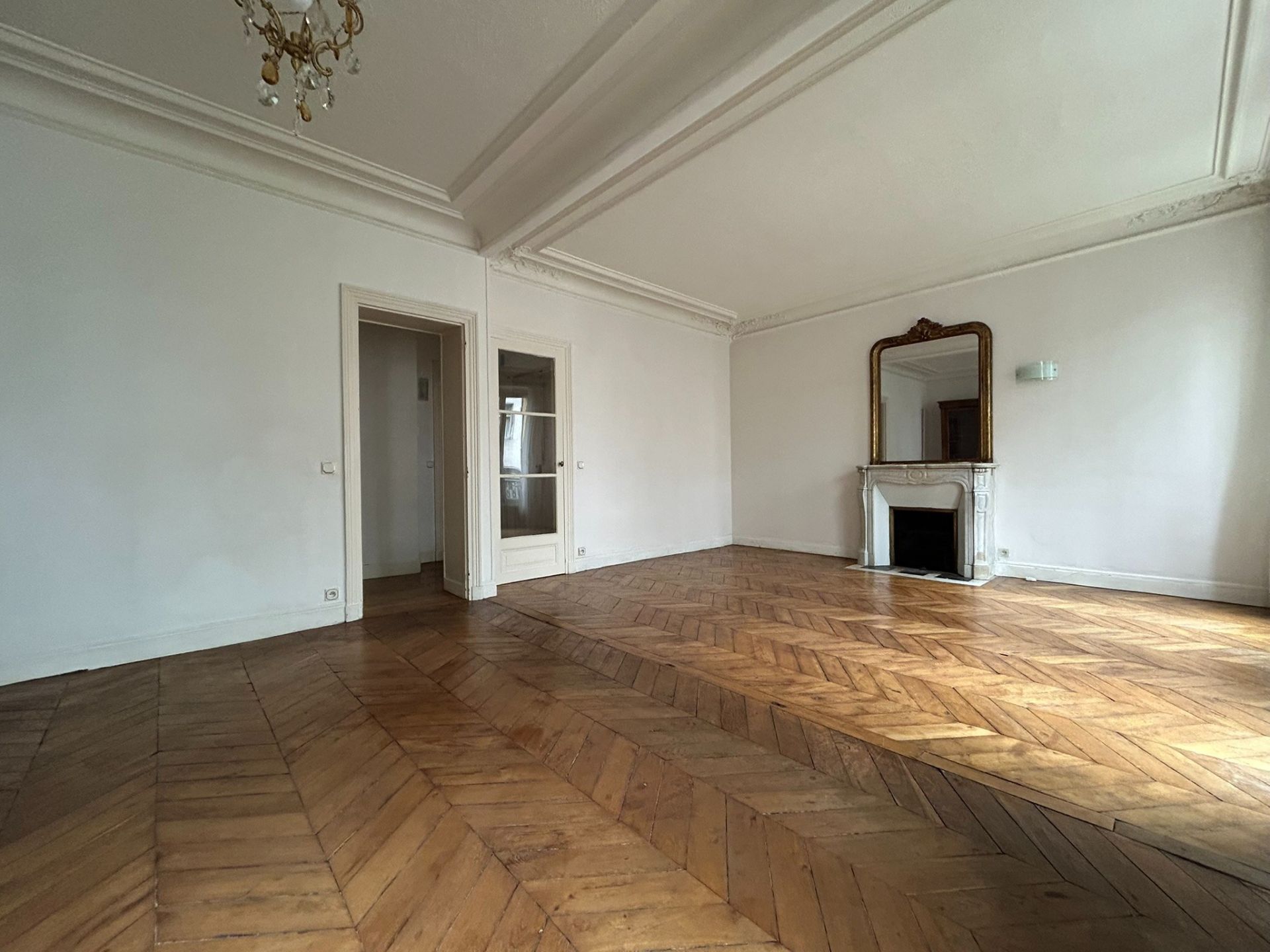 Vente Appartement 4&nbsp;Pièces 80.26&nbsp;m² Paris 10