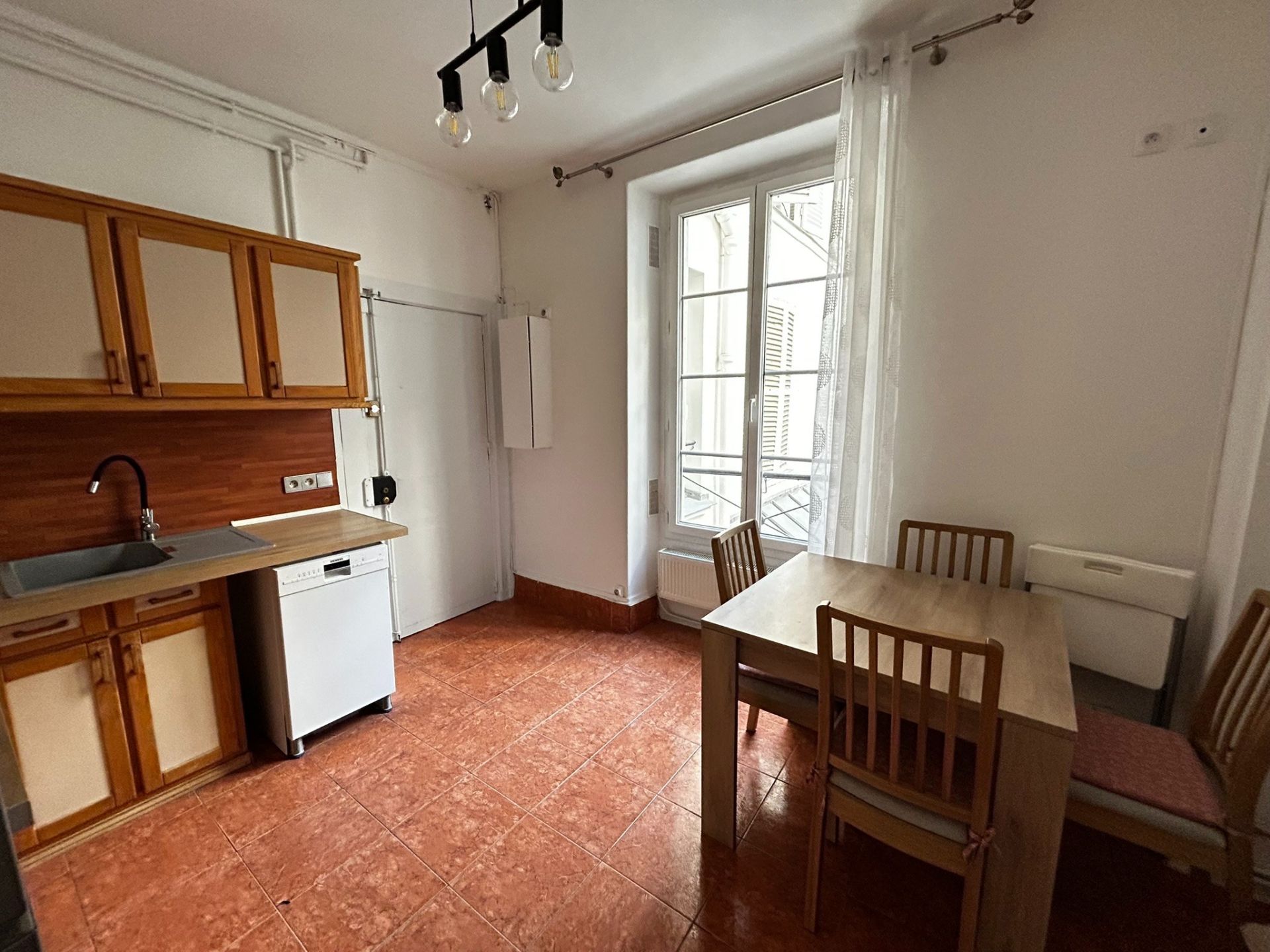 Vente Appartement 2&nbsp;Pièces 44&nbsp;m² Paris 11