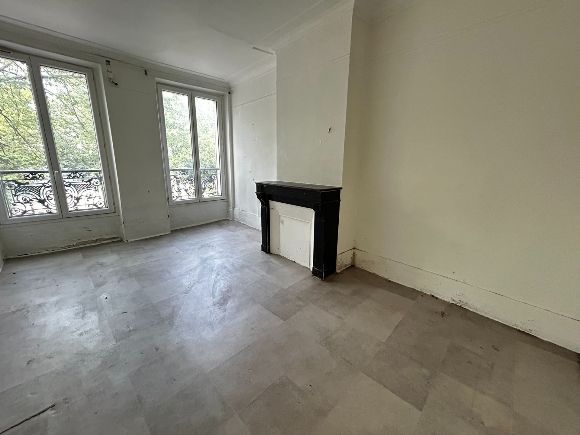 Vente Appartement 2&nbsp;Pièces 43.4&nbsp;m² Paris 18