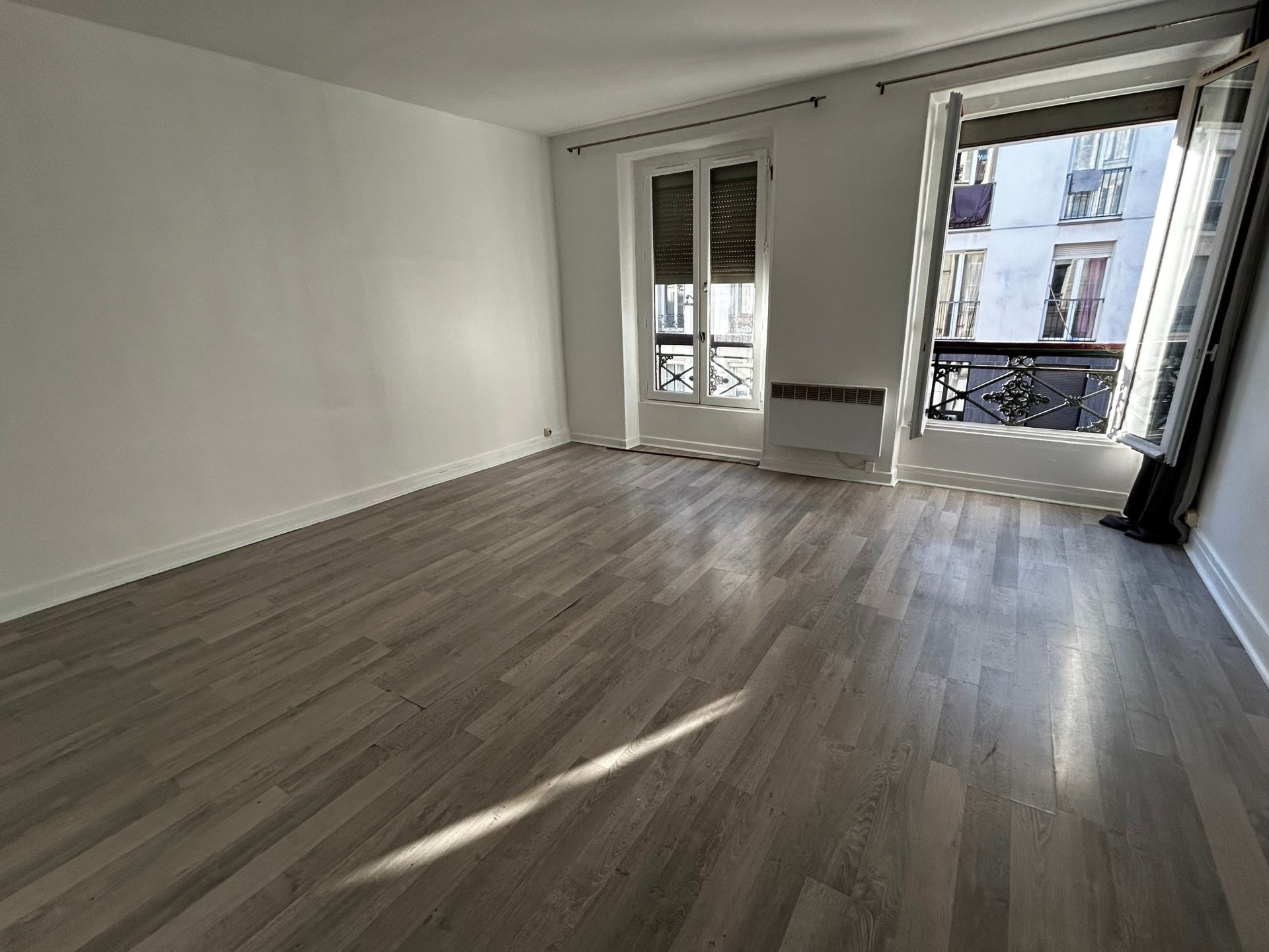 Vente Appartement 2&nbsp;Pièces 39.77&nbsp;m² Paris 10
