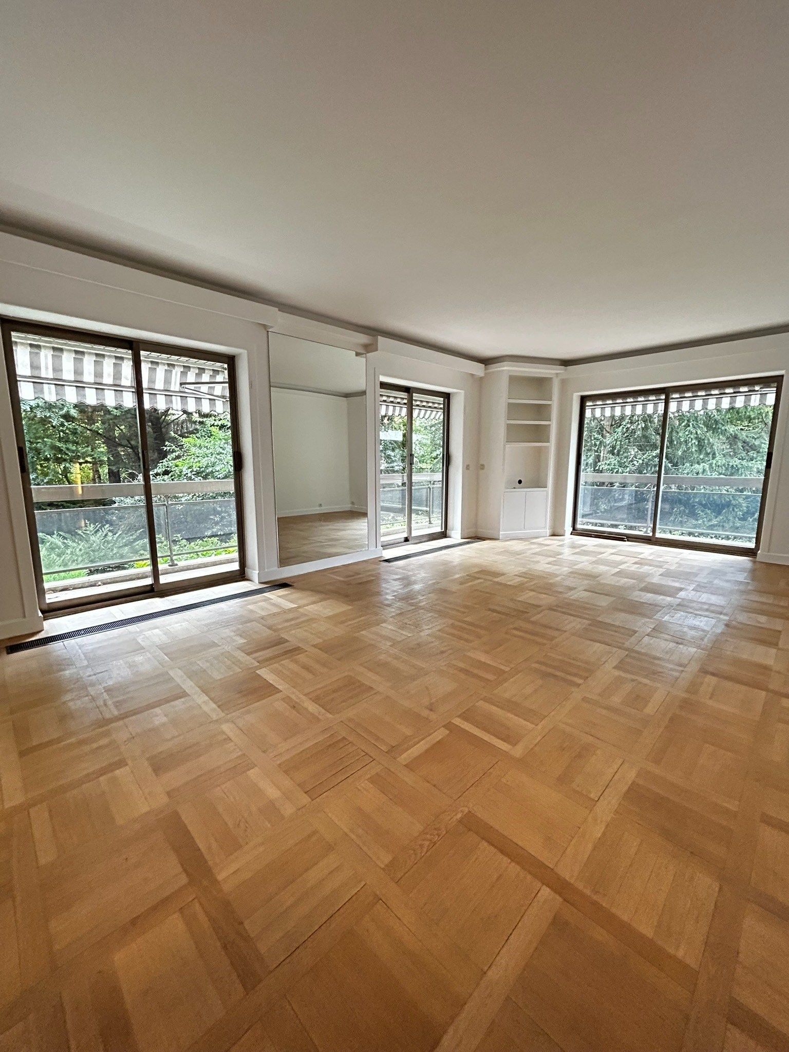 Vente Appartement 4&nbsp;Pièces 98.03&nbsp;m² Neuilly-sur-Seine