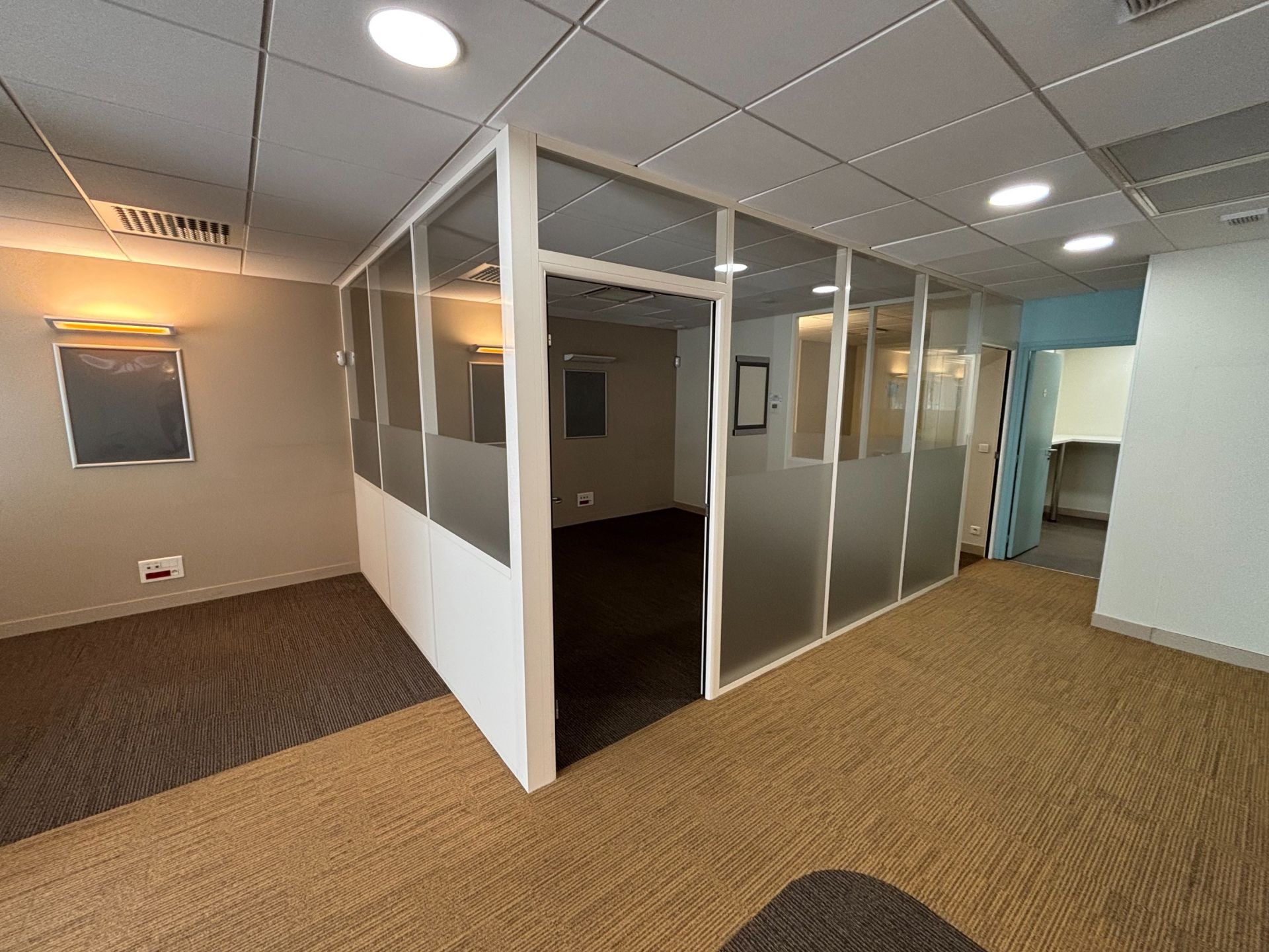 Location Commerce 146.2&nbsp;m² Maisons-Alfort