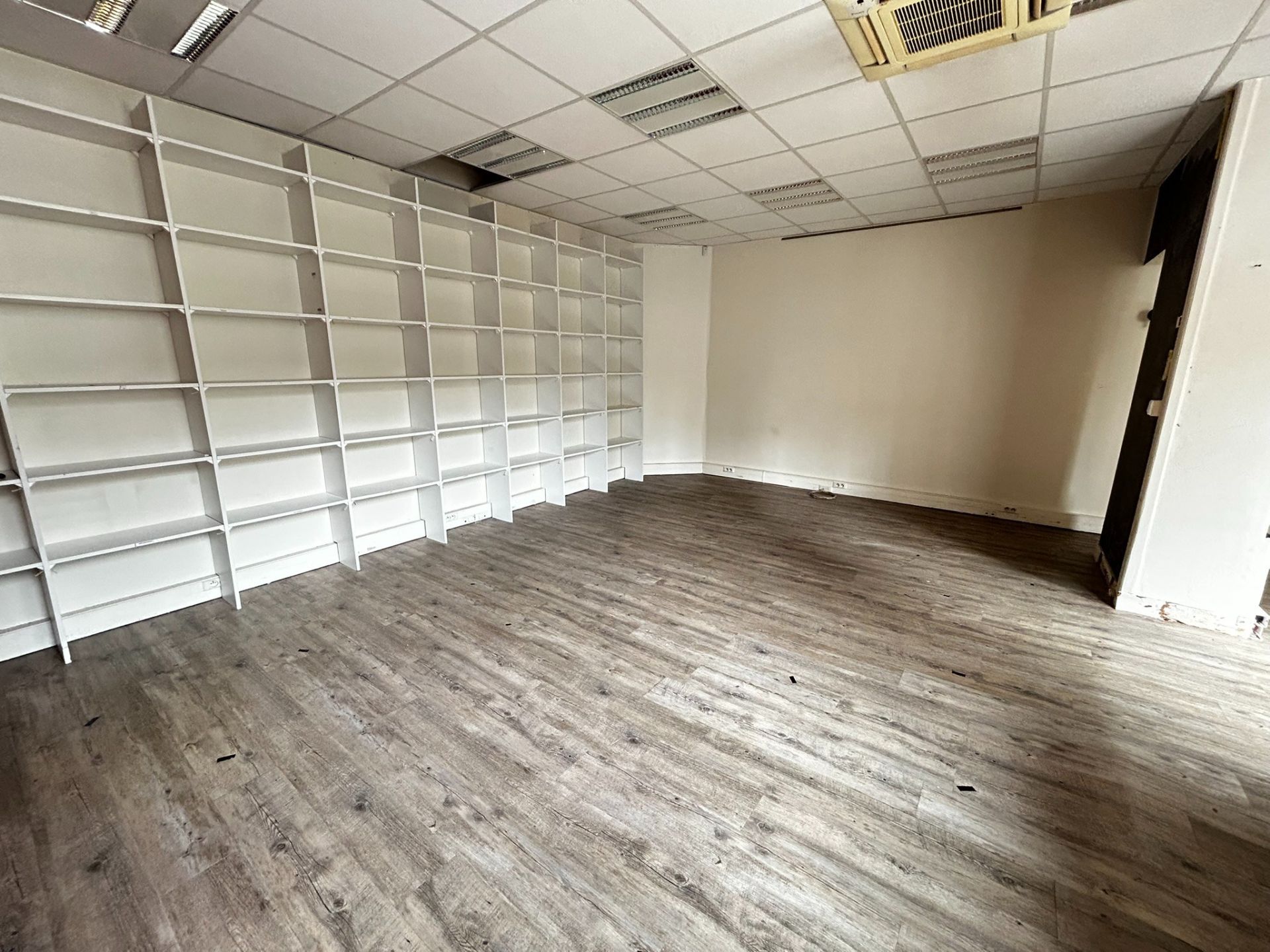 Location Bureaux 273&nbsp;m² Paris 14