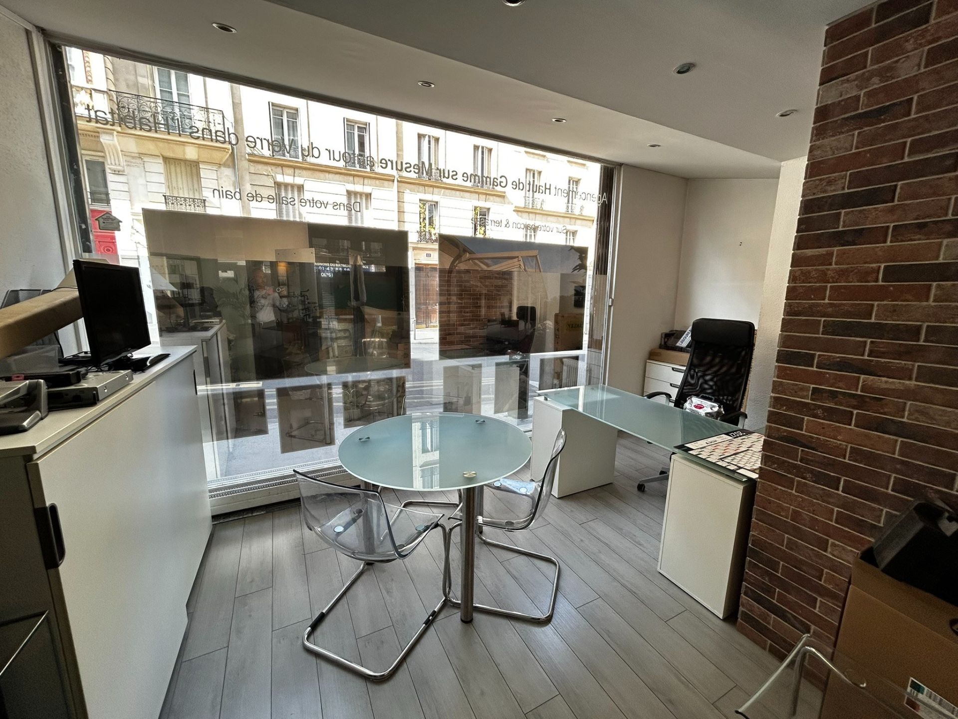 Location Commerce 335&nbsp;m² Paris 12