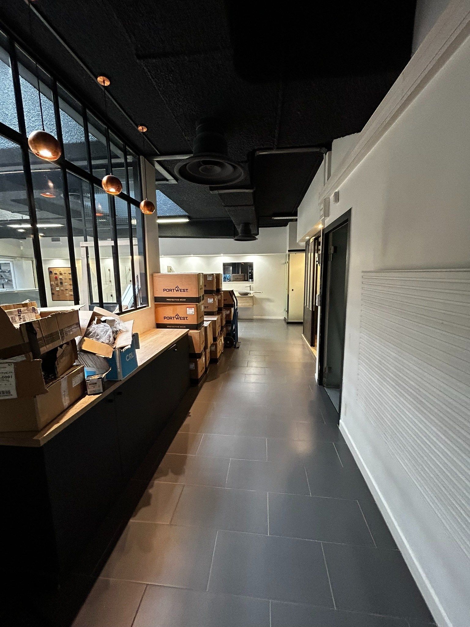 Location Commerce 335&nbsp;m² Paris 12
