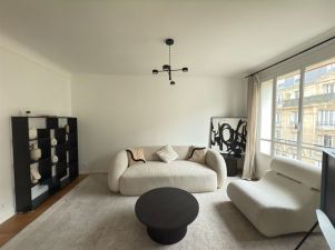 appartement 5 pièces en location sur PARIS (75015)