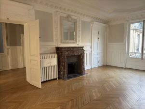 appartement 6 pièces en location sur PARIS (75008)
