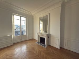 appartement 6 pièces en location sur PARIS (75008)