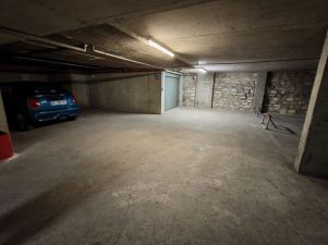 box en vente sur PARIS (75010)