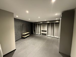 commerce en location sur PARIS (75008)