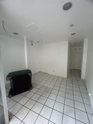 commerce en location sur PARIS (75014)