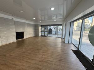 commerce en location sur PARIS (75017)