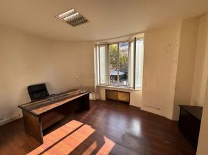 commerce en location sur PARIS (75017)