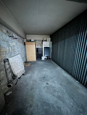 box en vente sur PARIS (75011)