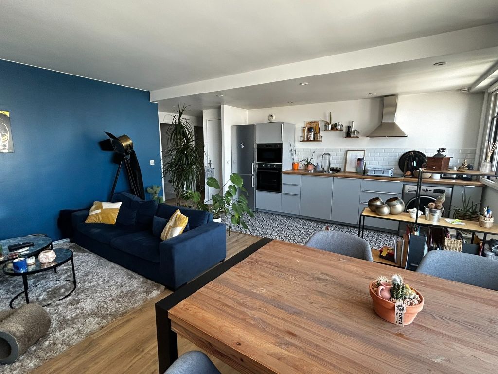 appartement 2 Pièces en vente sur COURBEVOIE (92400) - Plus de details