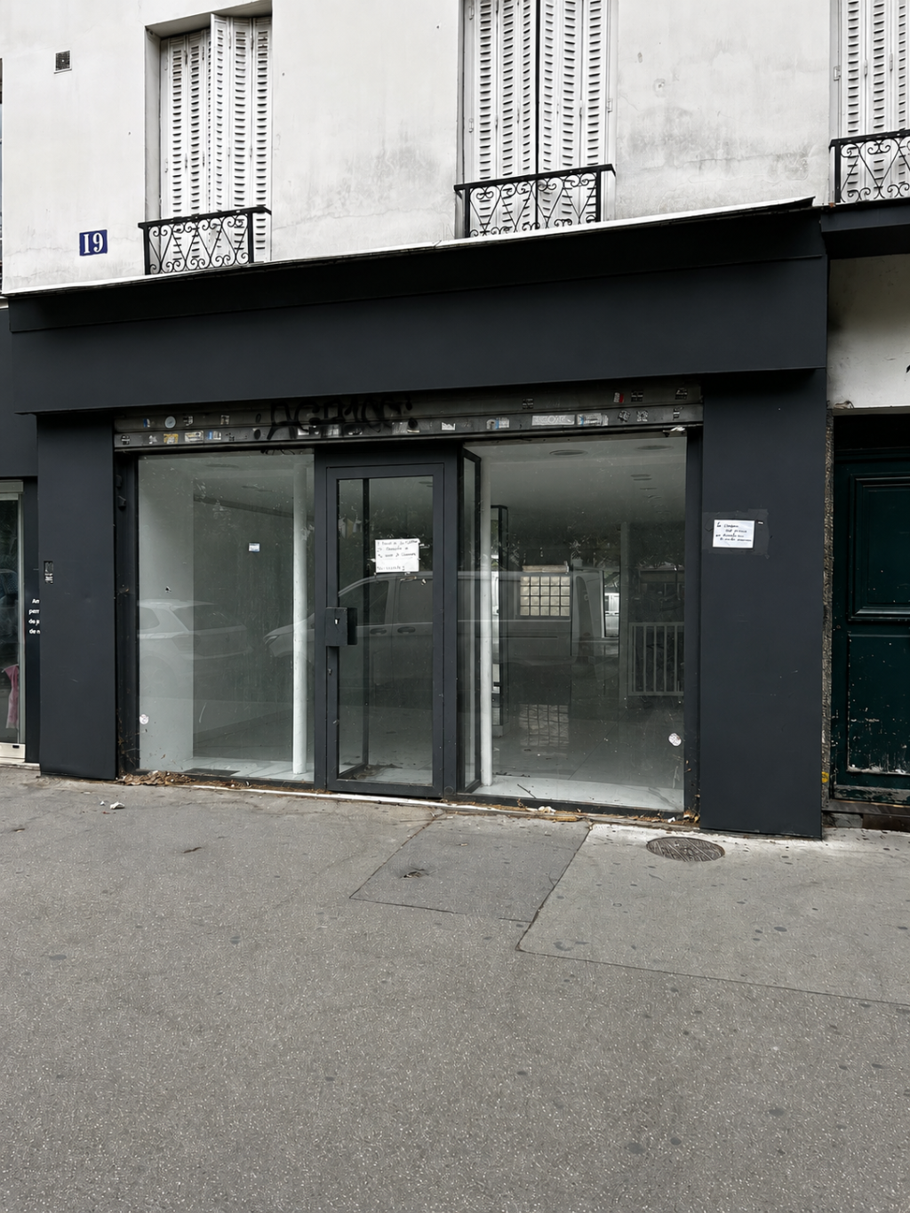 commerce en location sur PARIS (75020) - Plus de details