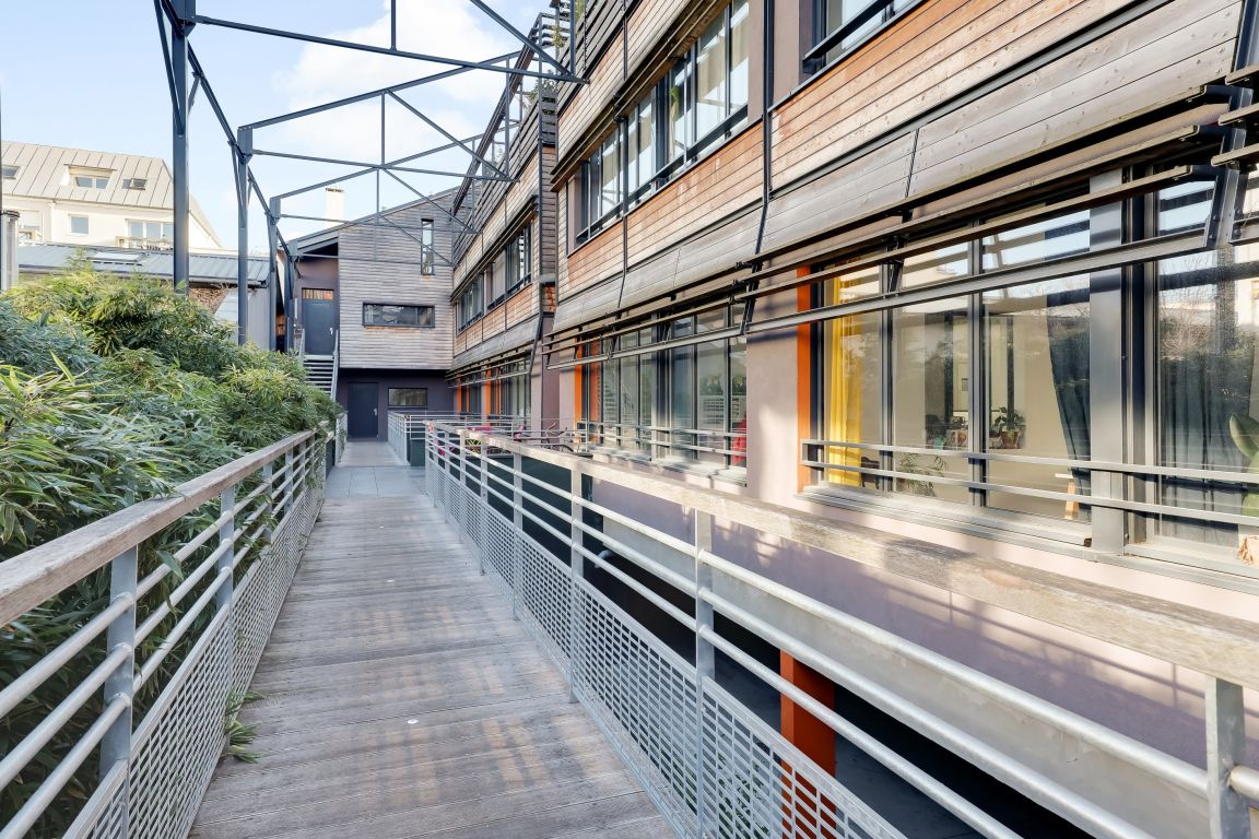 bureaux en location sur LE PRE ST GERVAIS (93310) - Plus de details